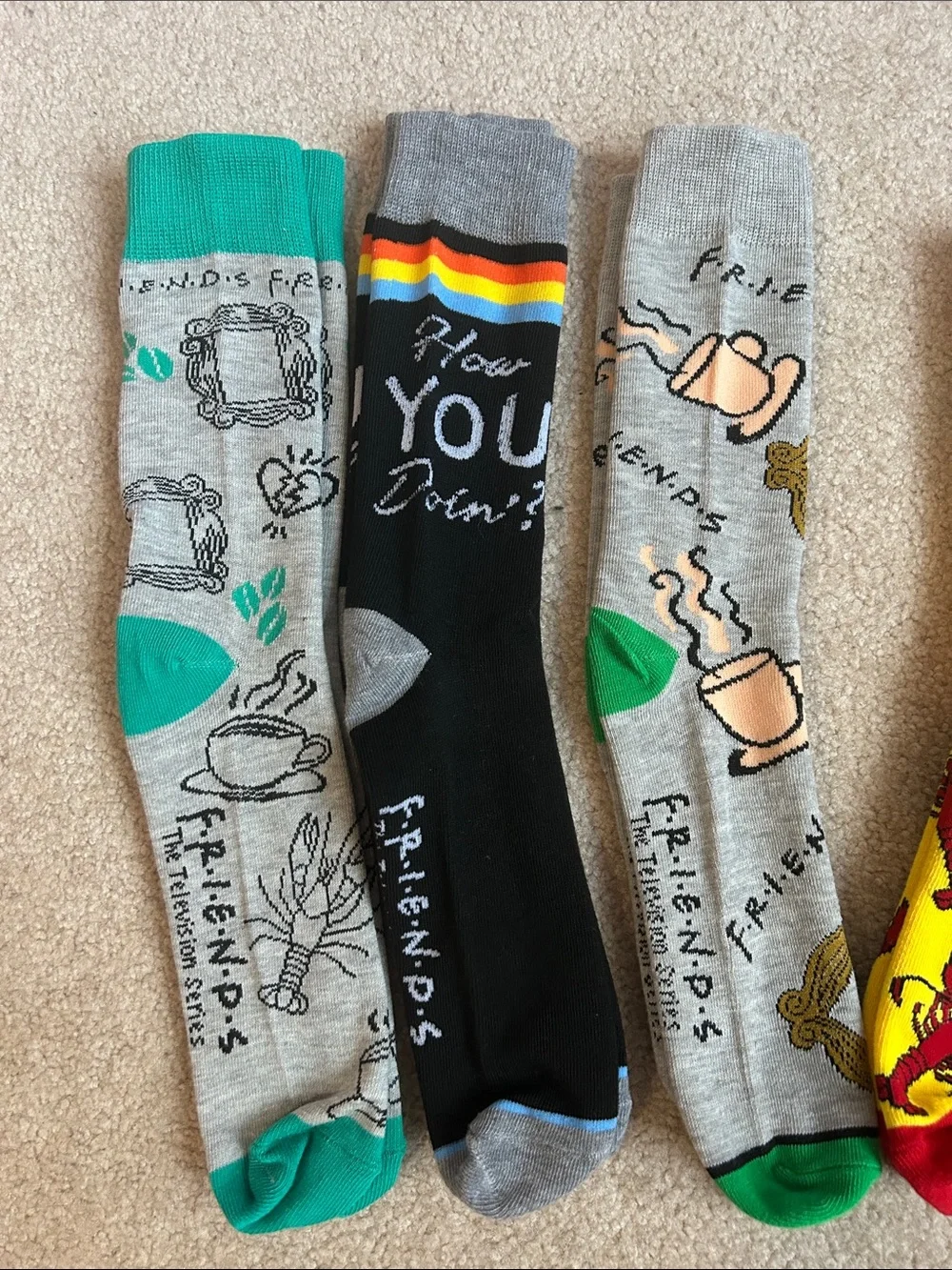 FRIENDS Assorted Graphic Socks